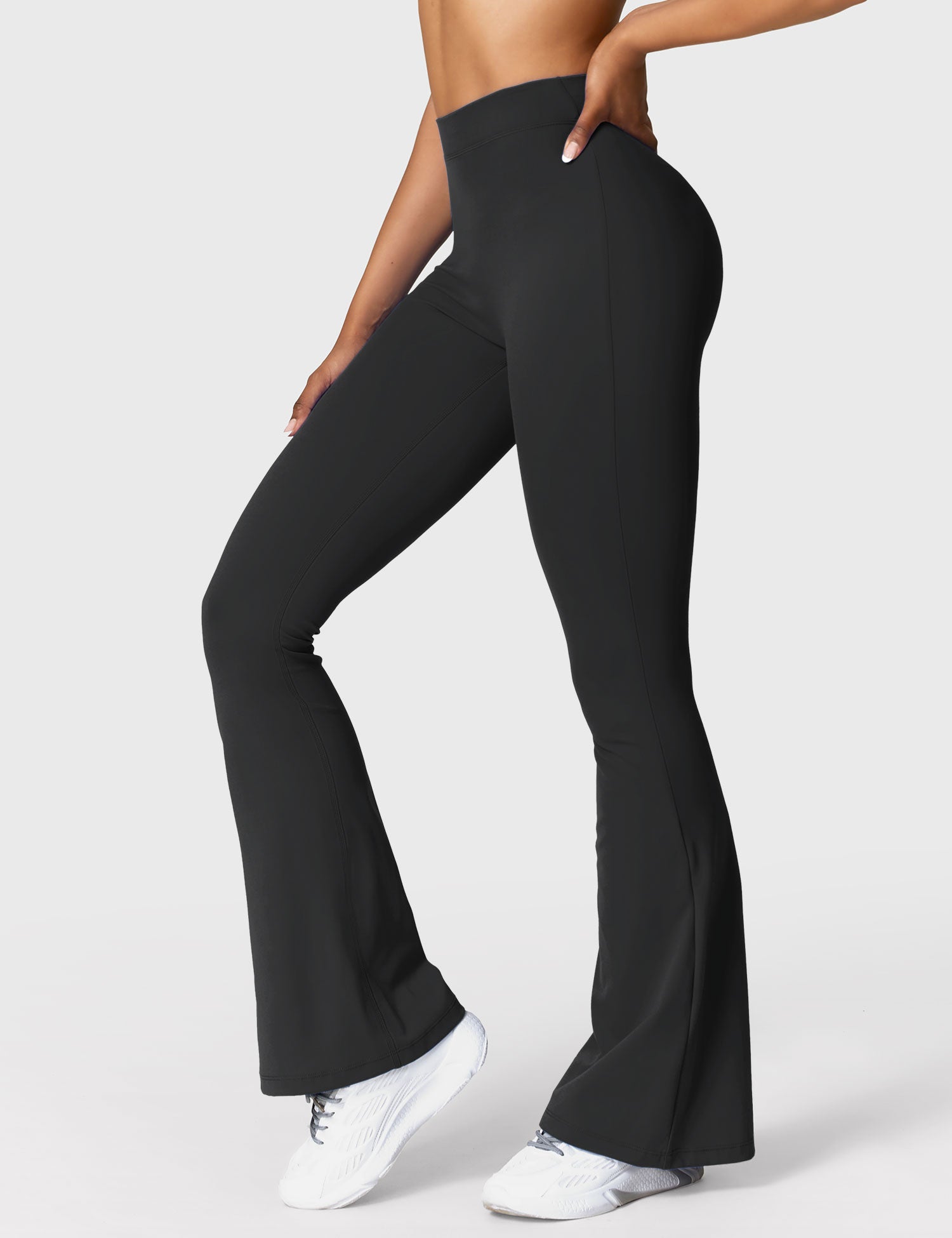 Daze V-back Flare Leggings