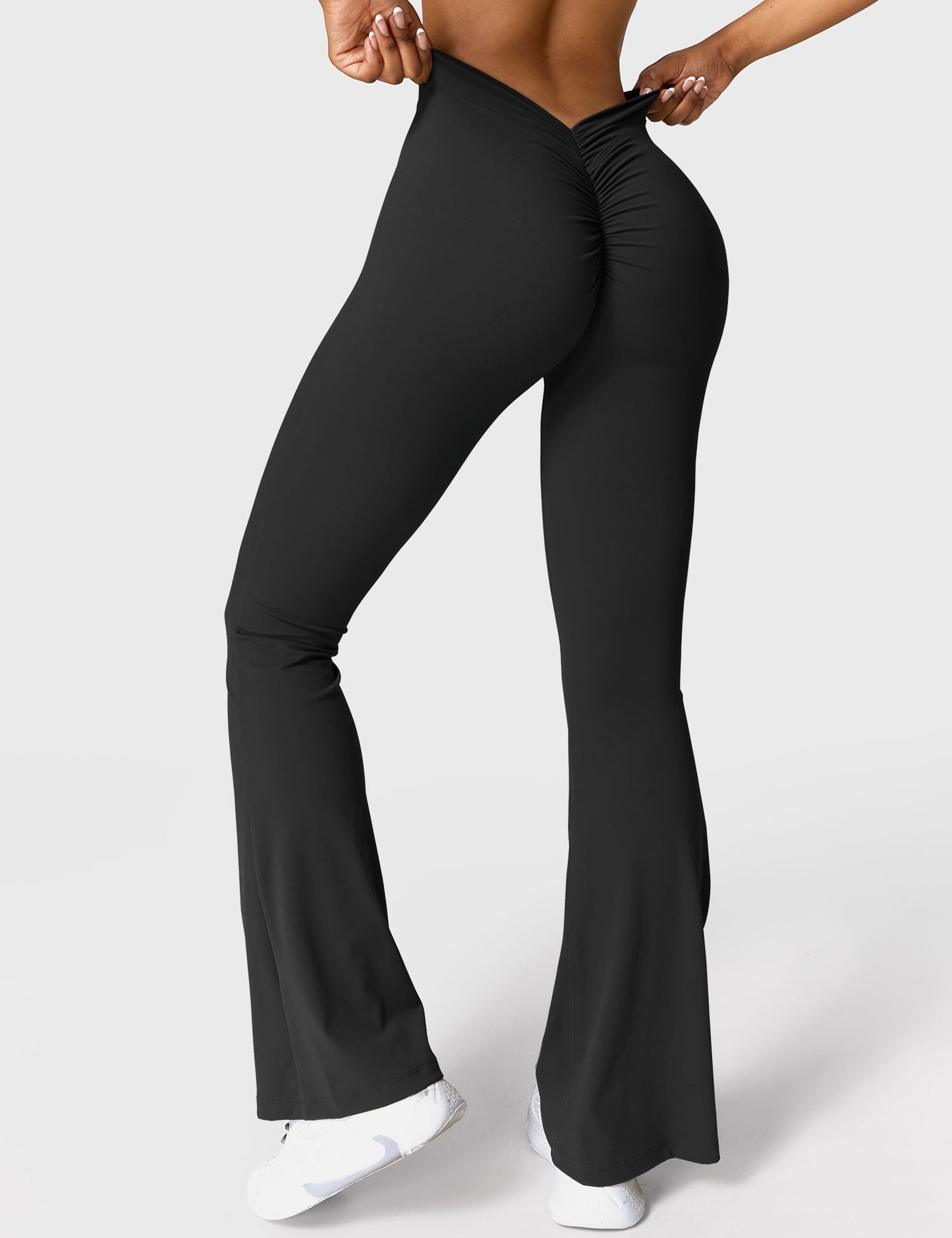 Daze V-back Flare Leggings