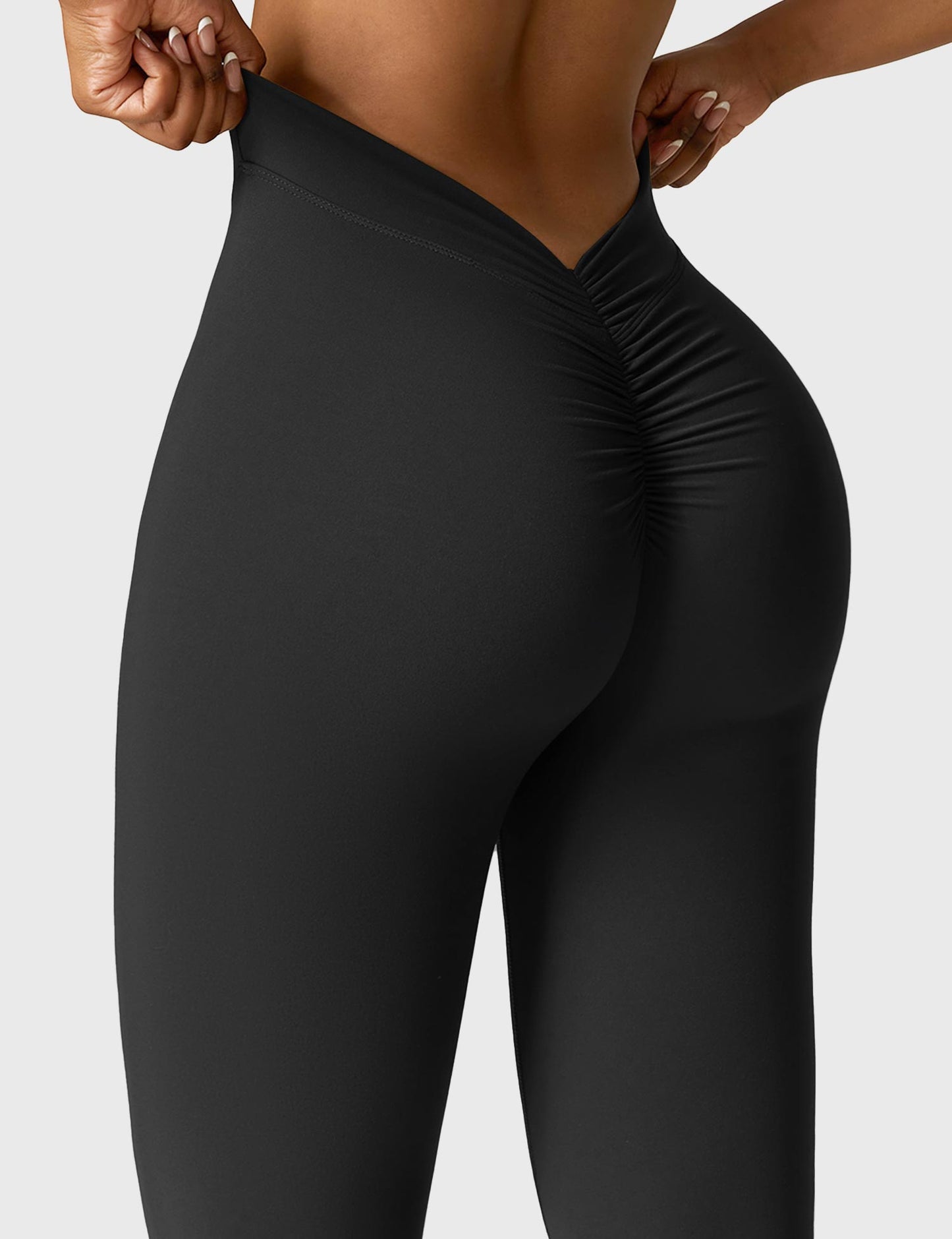 Daze V-back Flare Leggings