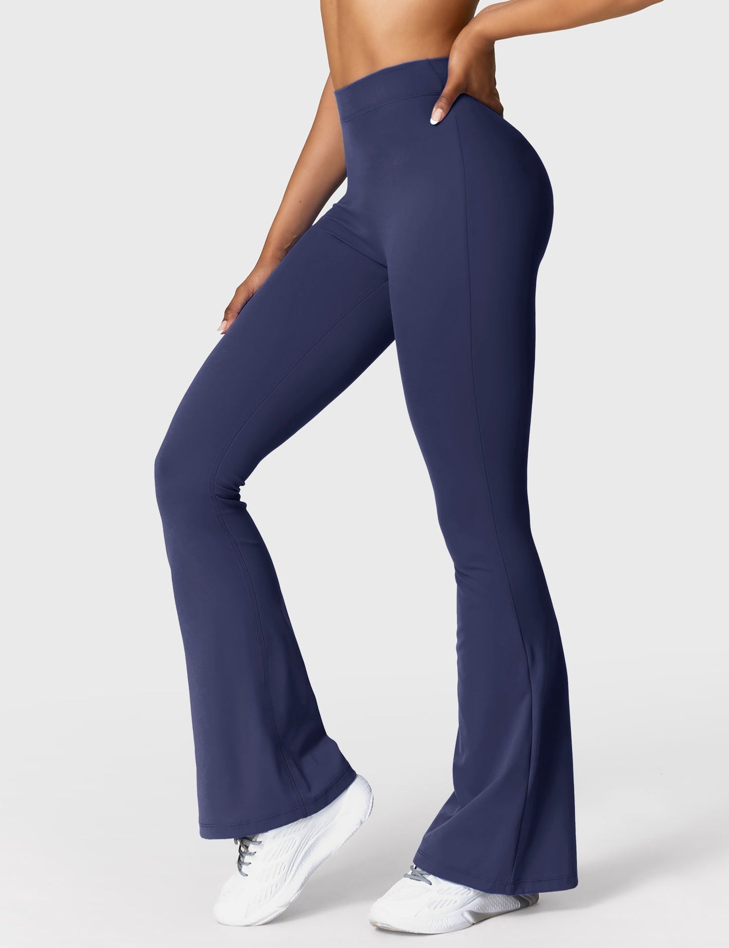 Daze V-back Flare Leggings